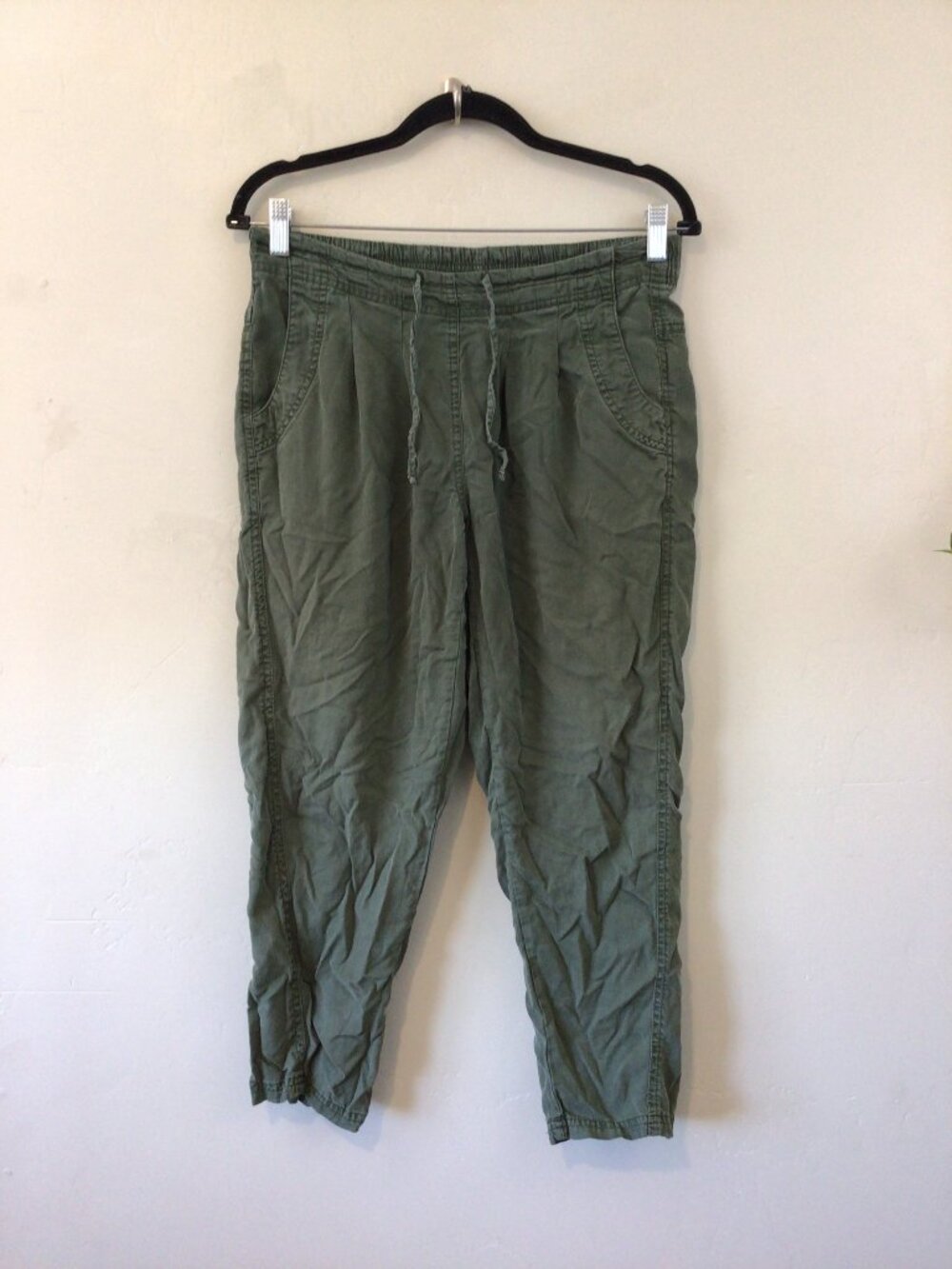 Prana Olive Green Elastic Waist Cropped Pants Size S